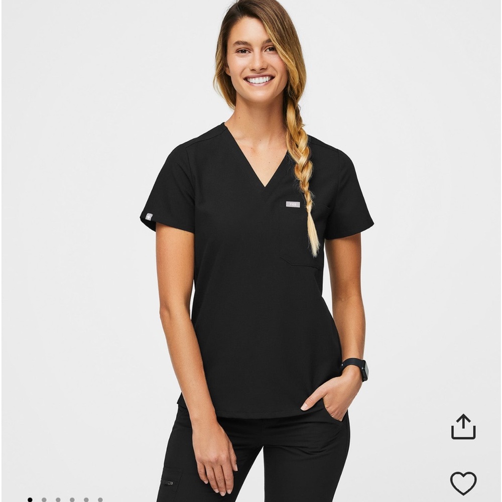 FIGS Small Black Catarina One-Pocket Scrub Top